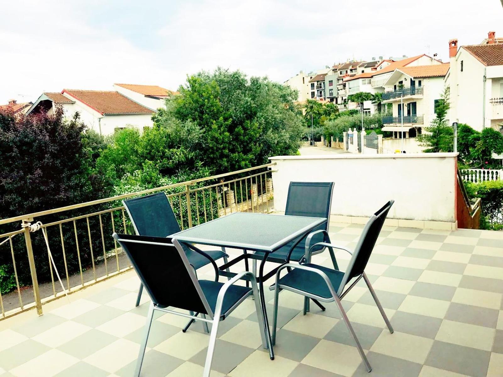 Hestia Apartments Rovinj Exterior photo